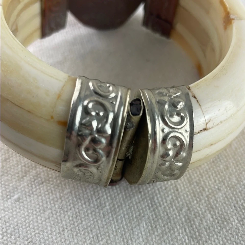Vintage Tibetan Tribal Bone Bracelet